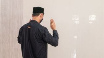 Bacaan Niat Salat Ghaib Latin, Menag Imbau Umat Islam Mendoakan Korban Gempa Cianjur