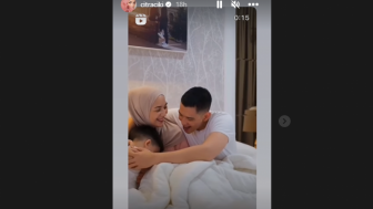 Link Twitter Rezky Aditya Full Video Syur Ramai Diburu, Postingan Citra Kirana di Instagram Jadi Sorotan