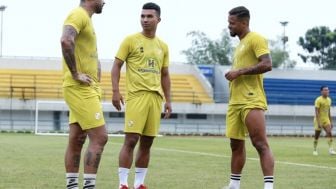 Hadapi Madura United di Liga 1, Pelatih Barito Putera Memutarkan Otak untuk Meredam Permainan Lawan