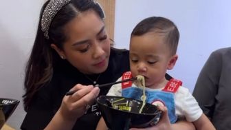 Nagita Slavina Meringis Kena Smash Raffi Ahmad, Warganet: Mama Rita dan Cipung....
