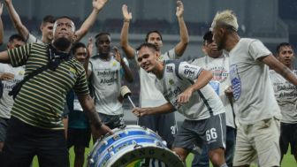 Debut Manis Rezaldi Antarkan Persib ke Puncak Klasemen Liga 1, David da Silva Bilang Begini