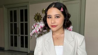 Hadiri Gala Premiere "Gita Cinta Dari SMA", Prilly Latuconsina Tampil bak Gadis 80-an