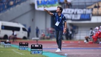 Kalah dari PSM Bukanlah Akhir, Pelatih Persib Luis Milla Fokus 11 Pertandingan ke Depan