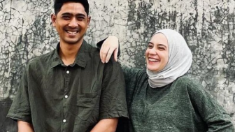 Menohok, Begini Jawaban Putri Anne saat Diejek Gak Diajak Umroh oleh Arya Saloka