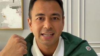 Sempat-sempatnya Raffi Ahmad VC dengan Perempuan saat Liburan Bareng Keluarga, Benarkah Selingkuh dengan Mimi Bayuh?