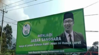 Banyak Jalan Rusak di Jabar, Uu Ruzhanul Ulum : Bukan Tidak Peduli tapi Belum Waktunya!