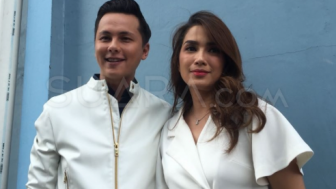 Ussy Sulistiawaty Nyabu, Warganet Salfok Sama Anak Andhika Pratama