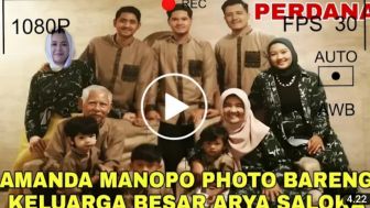 CEK FAKTA: Perdana! Amanda Manopo Bagikan Potret Foto Bersama Keluarga Besar Arya Saloka