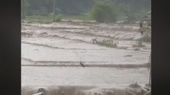 Viral! Warga Sumedang Ucap Caci Maki Lantaran Kesal pada Warga Lain yang Susah di Kasih Tahu dan Mengakibatkan Banjir