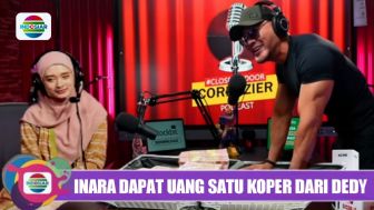 CEK FAKTA: Deddy Corbuzier Beri Inara Rusli Uang Rp500 Juta di Ruang Podcast, Benarkah?