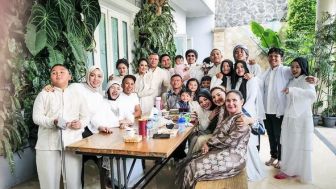 Momen Langka, Kebersamaan Keluarga Gen Halilintar, The Hermansyah dan The Lemos di Hari Raya Iduladha