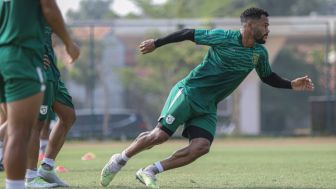 Gantungkan Harapan pada Aji Santoso, Paulo Victor Berharap Bisa Debut Lawan Barito Putera