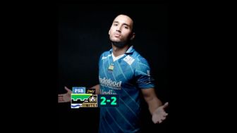 Gol Cantik Ezra Walian Selamatkan Persib dari Kekalahan, Febri Hariyadi Dicibir Pemain Medioker