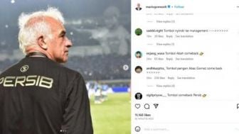 Mario Gomez Unggah Momen Latih Persib Bandung, Kode Akan Melatih Pangeran Biru