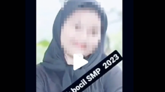 Viral Video Gadis SMP Gunakan Botol Minyak Telon untuk Mastrubasi, Awas Bahaya untuk Miss V!