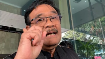 Bendera PDIP Dibakar oleh Aktivis Pembela Rocky Gerung? Ini Kata Djarot Saiful Hidayat