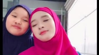 Netizen Dibuat Kagum dengan Adab Starla saat Mengetahui Inara Rusli Live di Medsos