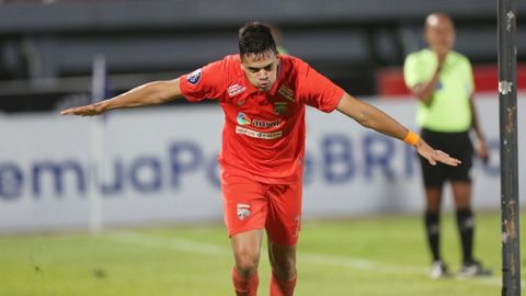Duel Arema vs Borneo BRI Liga 1, Pieter Huistra: Harus Menyapu Semua Laga dengan Kemenangan