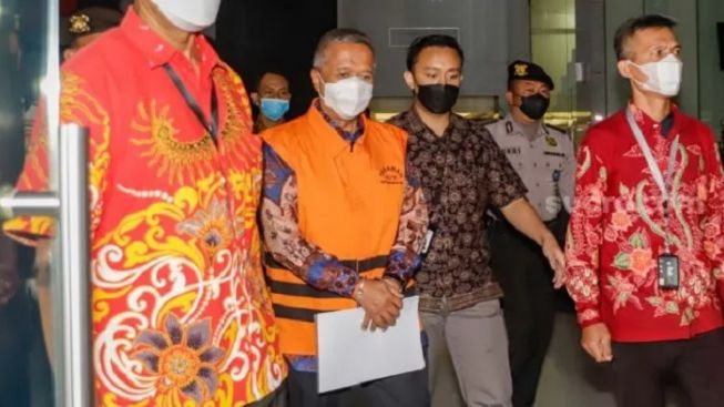 Hakim Agung Sudrajad Resmi Ditetapkan Tersangka oleh KPK