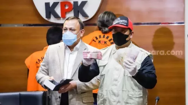 6 Orang Ikut Tertangkap Kasus Suap Pengurusan Perkara di MA