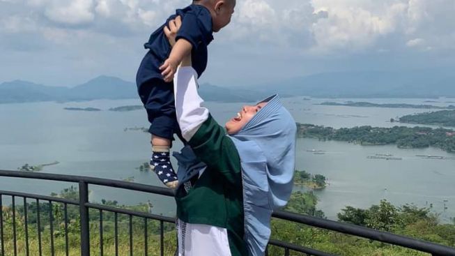 Wisata Alam Bukit Pangupukan Camp Jatigede, Berikut Rute Menuju Lokasi dan Fasilitasnya