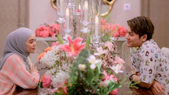Ungkap Masa Lalu Rizky Billar, Mami Online Juga Tanggapi Soal Isu Simpanan Tante-tante