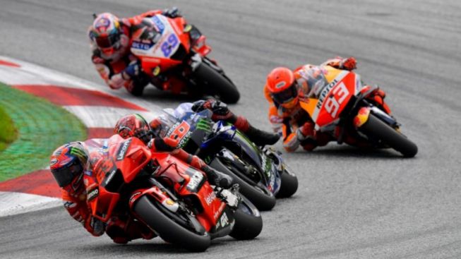 Jadwal MotoGP Valencia 2022: Duel Francesco Bagnaia vs Fabio Quartararo antara Hidup dan Mati