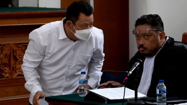 Hasil Uji Poligraf Nyatakan Berbohong, Tanggapan Kuat Maruf Bikin Hakim Tertawa karena Ini