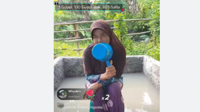 Viral, Video Mandi Lumpur saat Live TikTok Ternyata Bukan Paksaan, Begini Penjelasannya