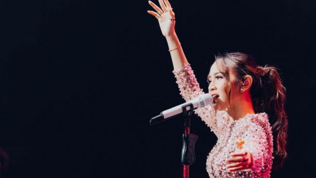 Viral di Tiktok! Makna Lirik 'Ini Laguku' Mahalini
