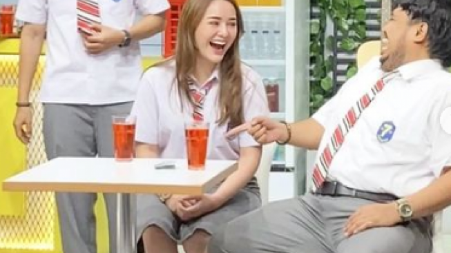 Setelah Brownis dan Lapor Pak, Amanda Manopo Ketahuan Jalani Syuting di Acara TV ini : Sesuai usianya kalau di Ikatan Cinta dituain