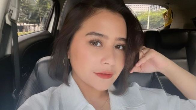 Tanggapi Hebohnya Perjodohan dengan Dikta, Prilly Latuconsina Akhirnya Ungkap Hal Ini