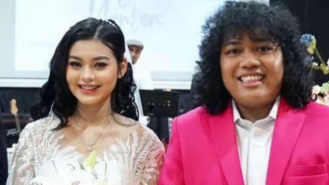 Deretan Artis yang Ikut Sembunyikan Pernikahan Marshel dengan Cesen hingga Kelahiran Putra Pertamanya