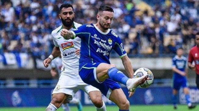 Jelang Laga FIFA Matchday Indonesia vs Argentina, Gelandang Persib Bandung Marc Klok Akui Lawan Messi Merupakan Kesempatan Tunjukan Kualitas