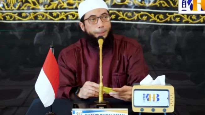 Bolehkah Mengejar Dunia Dalam Islam? Ustadz Khalid Basalamah Sebut Boleh Asalkan Ingat Ini