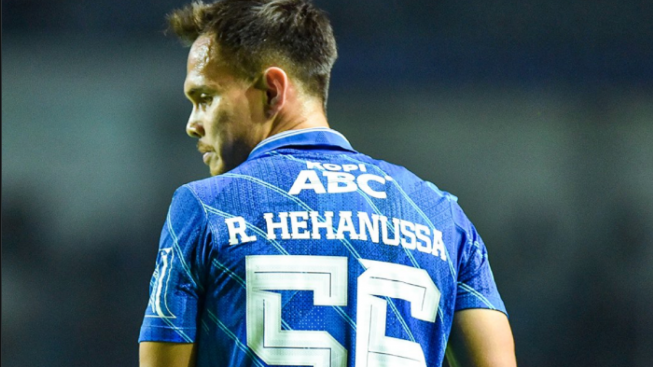 Persib Umumkan Rezaldi Hehanusa sebagai Rekrutan Pertama Luis Milla, Bobotoh: Kapan Wilujeung Sumpingna Sib
