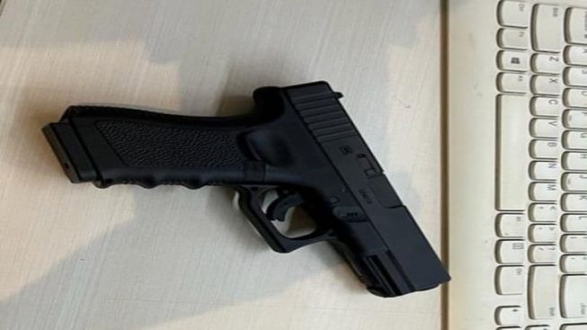 Update Penembakan Kantor MUI Pusat, Senjata yang Digunakan Pelaku Ternyata Pistol Angin, Bukan Airsoft Gun!