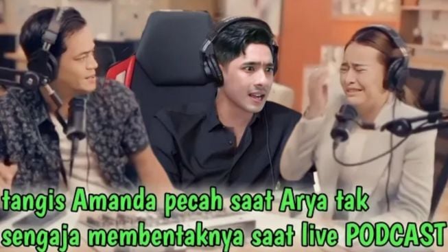 CEK FAKTA: Tangis Amanda Manopo Pecah kala Dibentak Arya Saloka di Acara Live Podcast