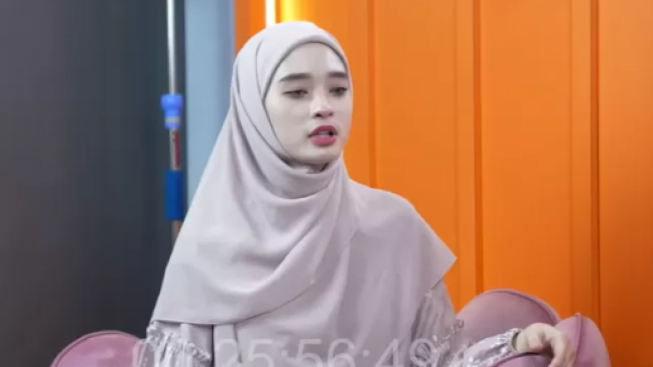 Inara Rusli Berbalik Gugat Cerai, Gak Rela Hak Asuh Anak Jatuh ke Tangan Vigoun, Netizen Beri Apresiasi