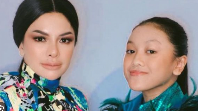 Dibilang Anak Durhaka, Lolly Putri Nikita Mirzani Beri Tanggapan Bijak dan Pilih Mendoakan Netizen yang Hinanya