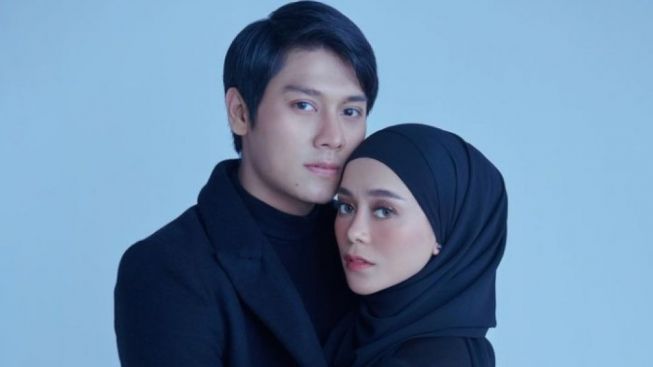 Rizky Billar Bantah Kena Boikot Tampil di TV Lagi Usai Heboh Kasus KDRT, Suami Lesti Kejora: Memang Belum Ada...