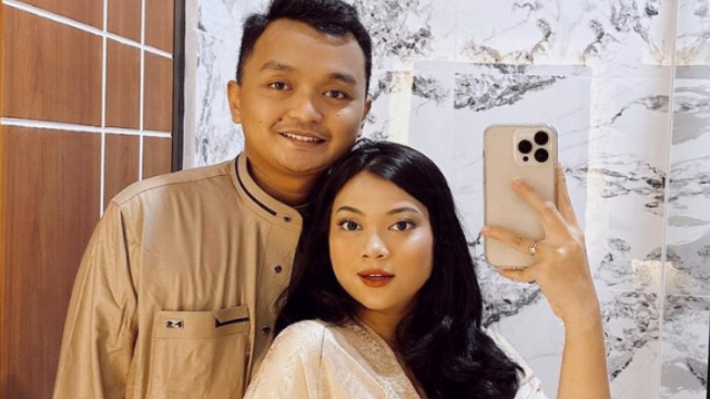 Wow...Suami Hanum Mega Ngaku 'Rudalnya' Lecet Gegara Sering Hubungan Badan