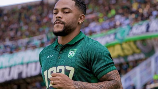 Paulo Victor Siap Perkuat Persebaya Surabaya vs Barito Putera, Aji Santoso Optimis Raih Poin Penuh Laga Kandang