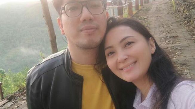 Della Puspita Dituding Pelakor, Arman Wosi Tegaskan Telah Bercerai dengan Mantan Istrinya!