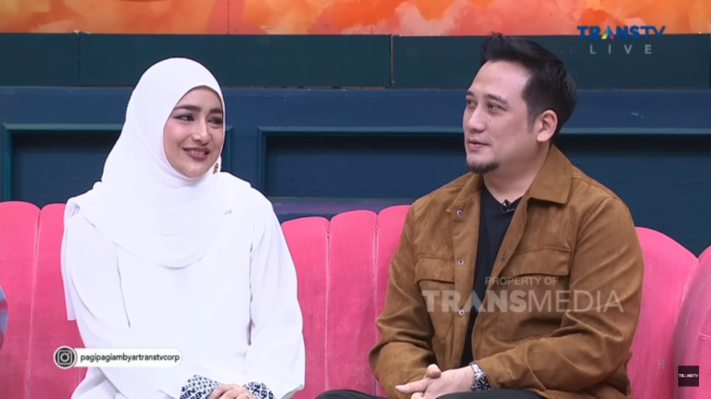 Kunci Awet Rumah Tangga 10 Tahun Cindy Fatikasari dan Tengku Firmansyah : Keterbukaan Is Number One