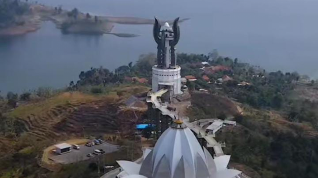 Ikonik Baru di Sumedang Dilahap si Jago Merah, Ternyata Ini Penyebabnya