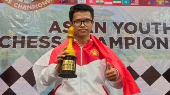 Ahmad Riziq Sumbang Medali Emas pada Ajang Asian Youth Chess Championship 2022