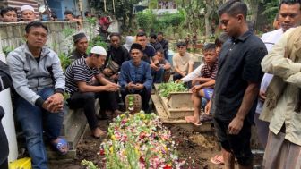 Kabar Duka Datang dari Pemain Persib Bandung, Ayah Henhen Meninggal Dunia