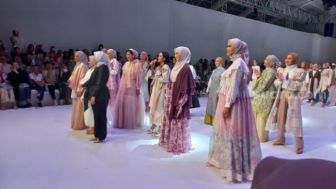 Konsep Kepercayaan Diri Perempuan Oleh 3 Brand Hijab Ternama JFW 2023