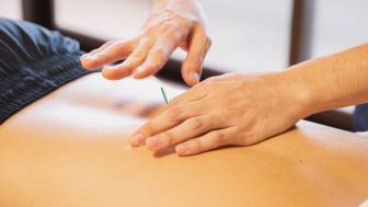 Akupuntur Dapat Mengatasi Efek Samping Terapi Kemo Pasien Kanker